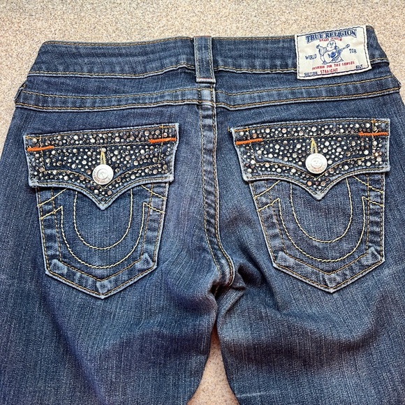 👖True Religion Dark Blue Straight Leg Jean Women size 26 W/ Crystal Emblishment - Picture 7 of 16